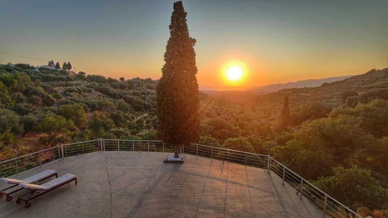 Villa Irini - Cretan Luxury Villa With Amazing View Paraspori  ภายนอก รูปภาพ