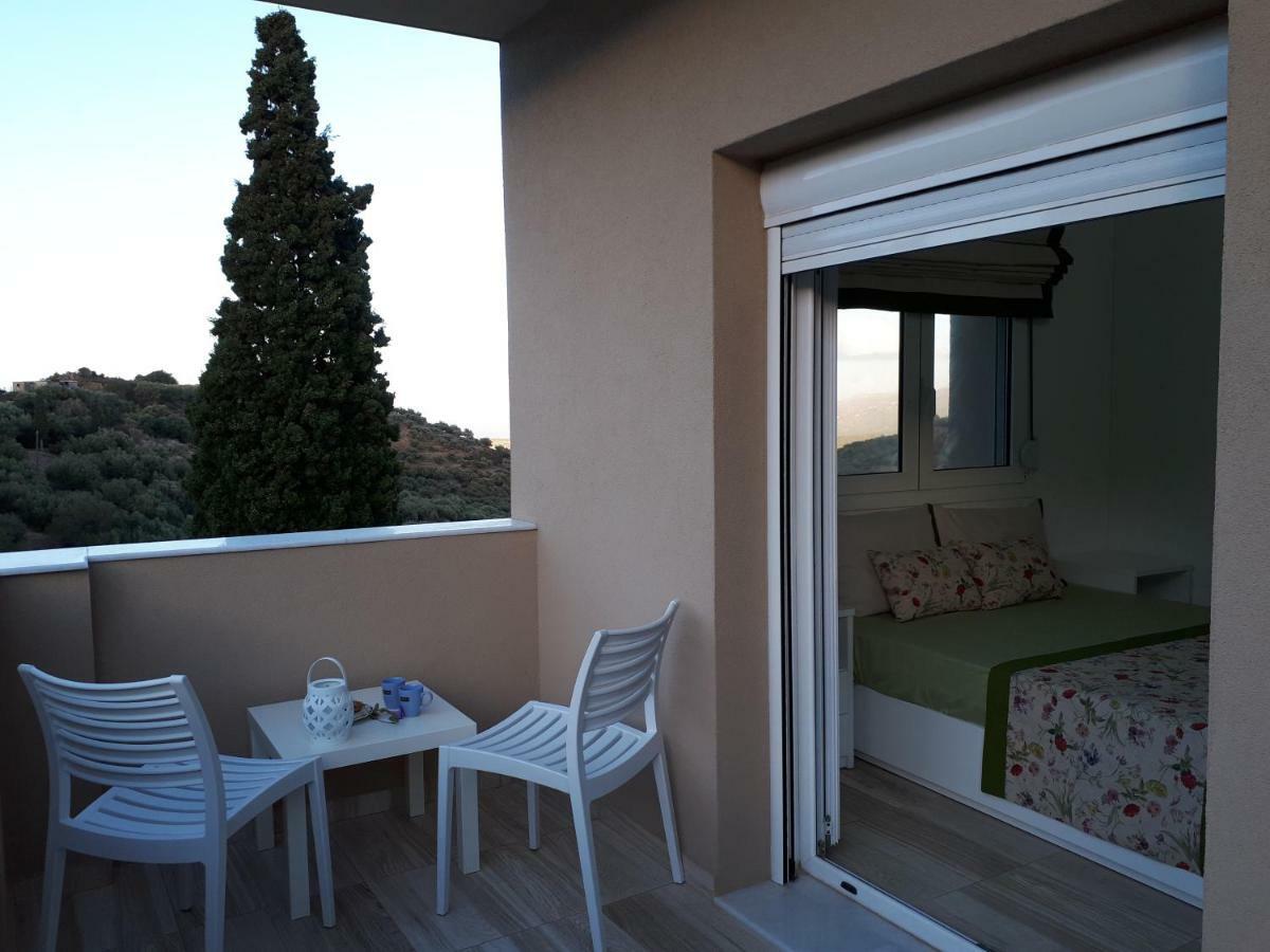 Villa Irini - Cretan Luxury Villa With Amazing View Paraspori  ภายนอก รูปภาพ